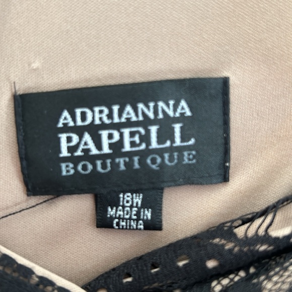 Women’s Adrianna Papell Boutique gown - Picture 5 of 8